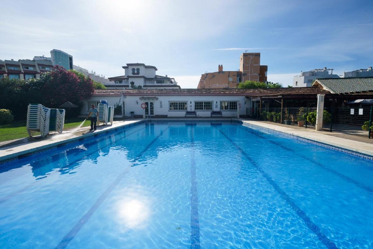 Apartment Armenka Carihuela Park Torremolinos Dış mekan fotoğraf